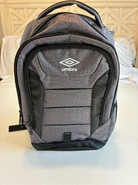 Umbro Heather Grey Padded Backpack with Laptop Compartment